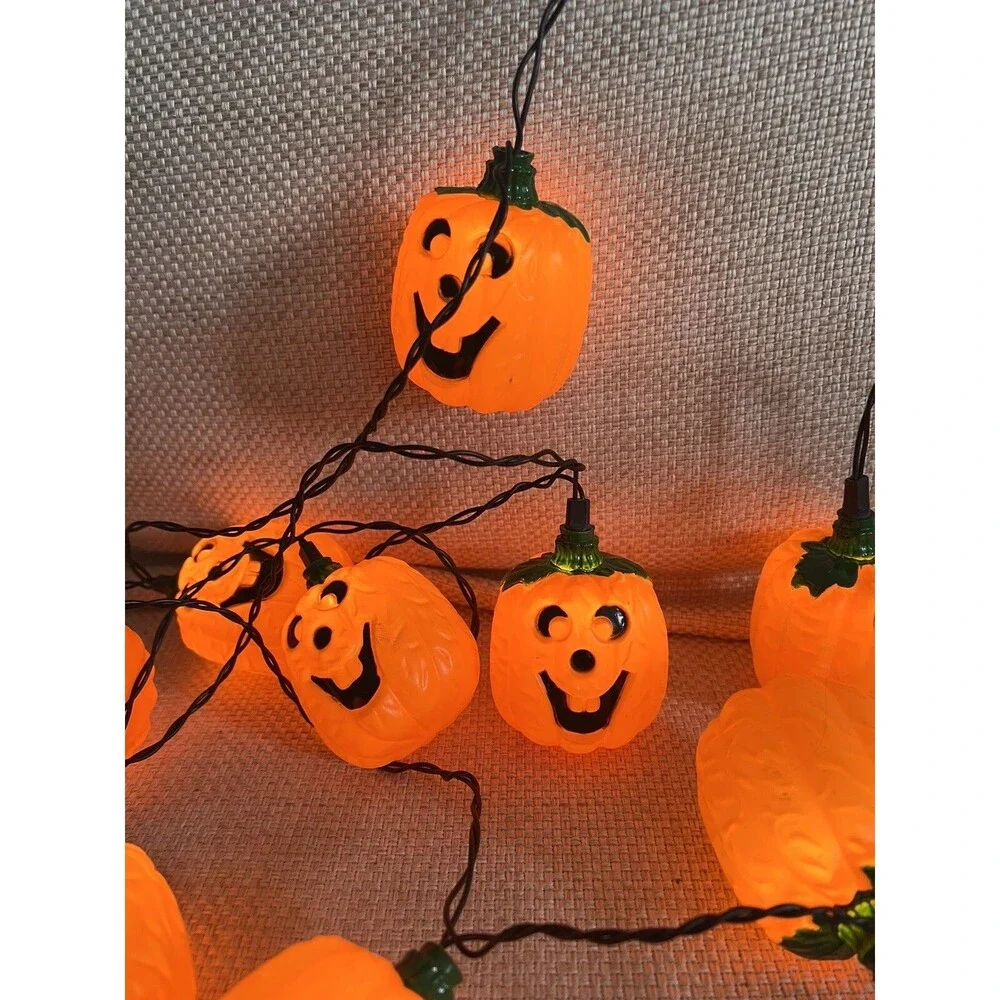 Vintage 10 Light Pumpkin Jack-O-Lantern Halloween String Strand Tested Blow Mold